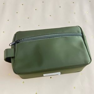 Mens toiletry bag/ accessory case